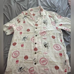 Disney parks Micky Mouse men’s shirt